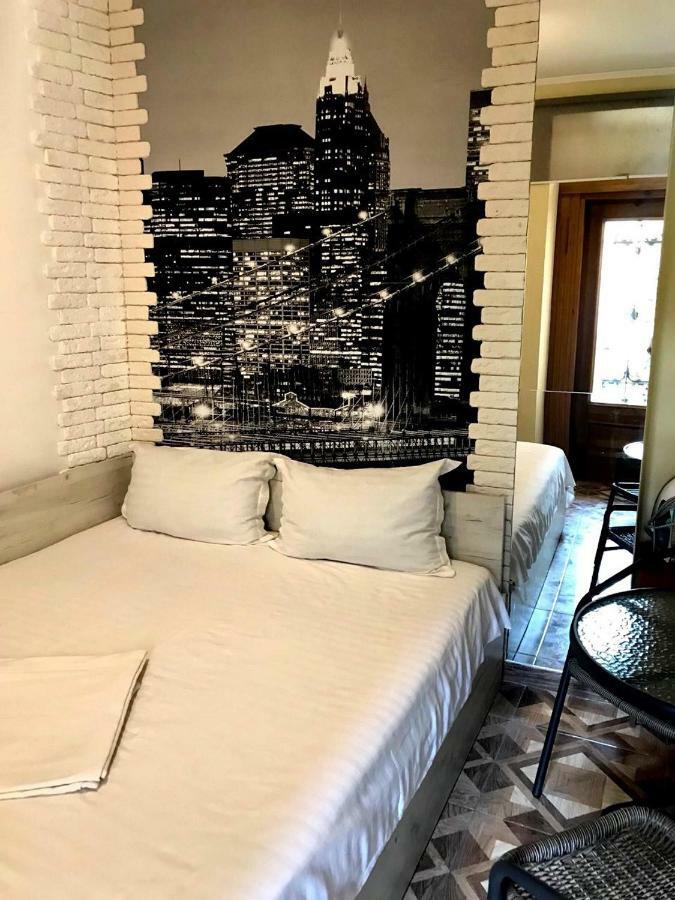Svobody Apartments Lviv Luaran gambar